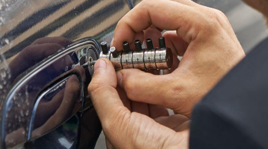 Professional New roof installation in Frackville, PA